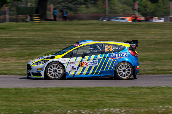 23, Michael Wilkinson, Stephen Petch,  Ford Fiesta WRC