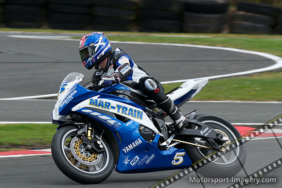 Stuart Easton, Martrain Yamaha