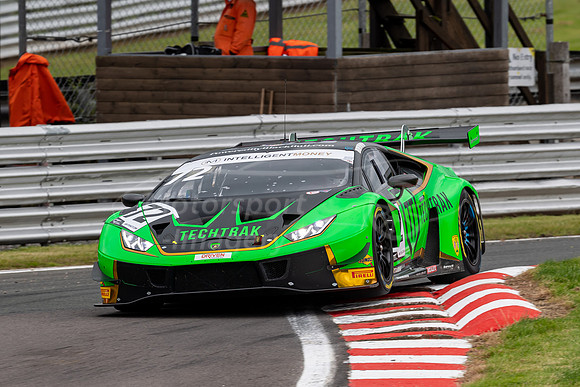 72  Adam Balon / Phil Keen,  Barwell Motorsport Lamborghini Huracan GT3
