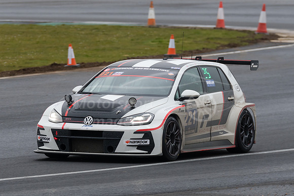 J W BIRD Motorsport
