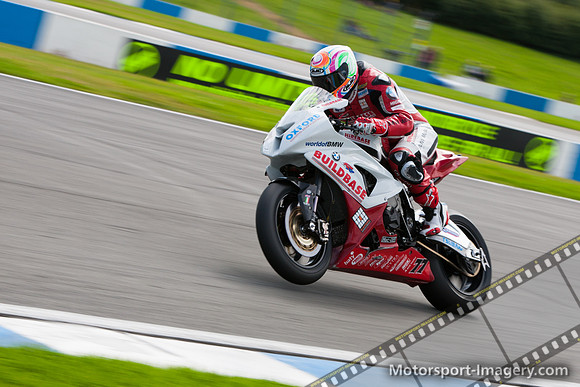 77  Barry Burrell - Buildbase BMW