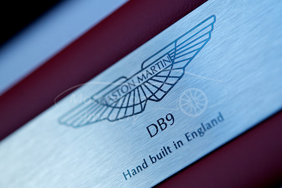 Aston Martin DB9