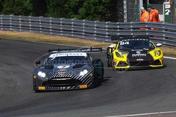 7 Giacomo Petrobelli / Jonny Adam