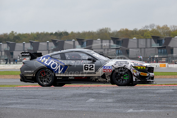 62 Will Moore / Matt Nicoll-Jones