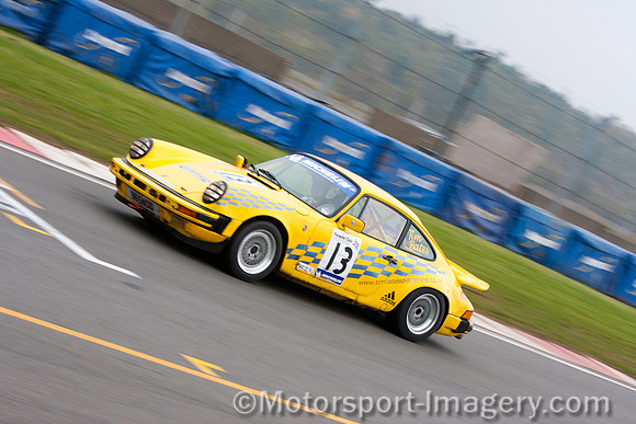 Bates/White Porsche 911 SC