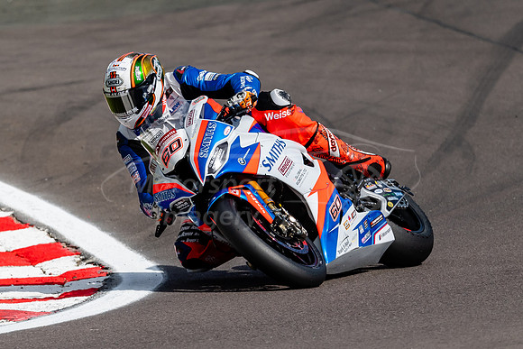 60 Peter Hickman BMW
