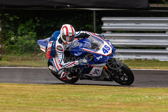 45  Scott SWANN Yamaha - IFS Team Swann Racing
