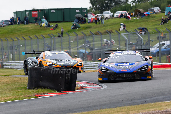 67 Simon Orange / Marcus Clutton