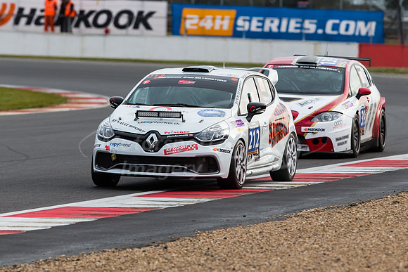 212  presenza.eu Racing Team Clio