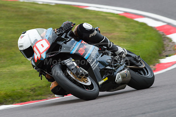40 Nadieh SCHOOTS Ducati Panegale