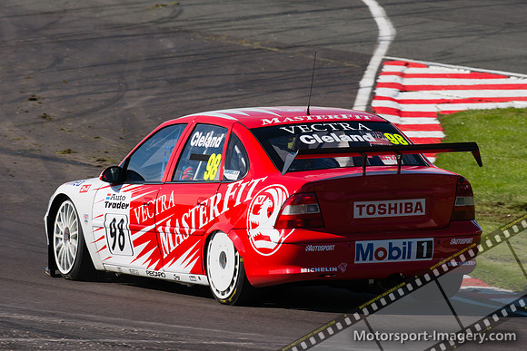 John Cleland, Vauxhall Vectra