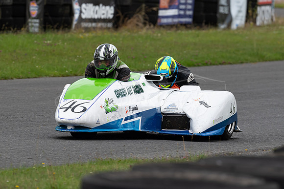 46 Anthony Eades / Ash Green