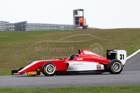 31 Megan GILKES Hillspeed