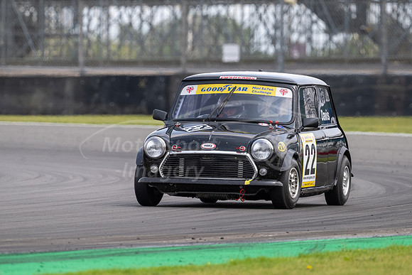 Graeme Davis, Mini Seven