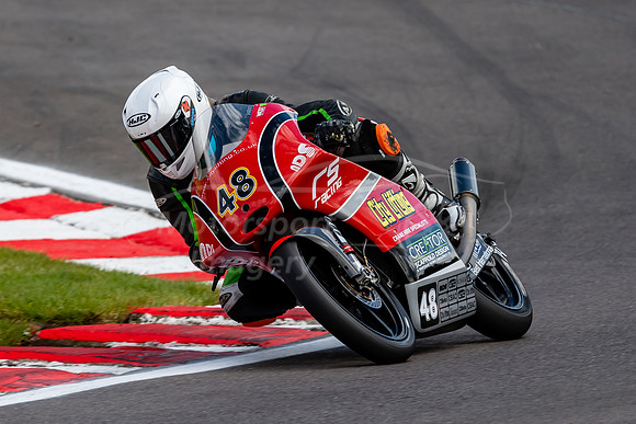 48 Shami Pinfold KTM,
