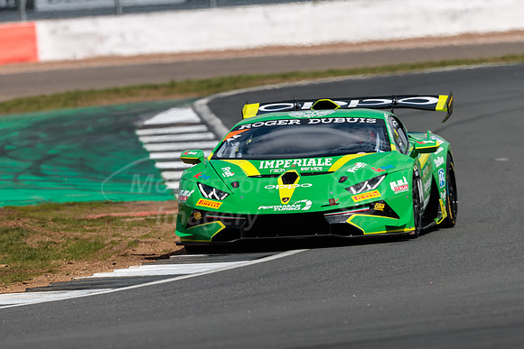 44  Imperiale Racing  Vito Postiglione / Kikko Galbiati