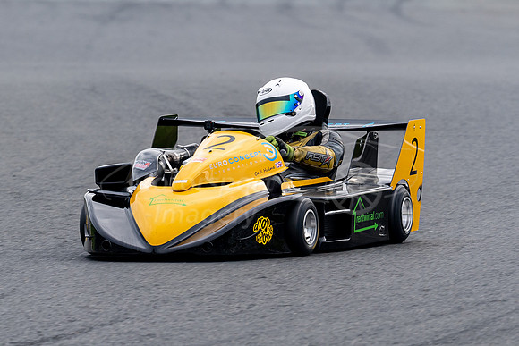 Carl HULME VM Anderson