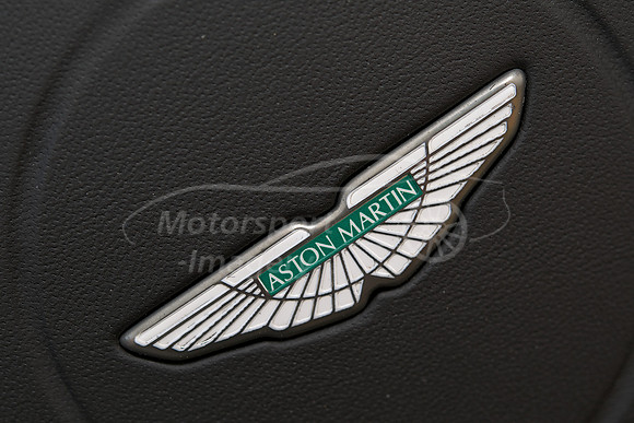 Aston Martin DB9