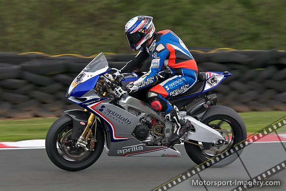 Aprilia RSV4