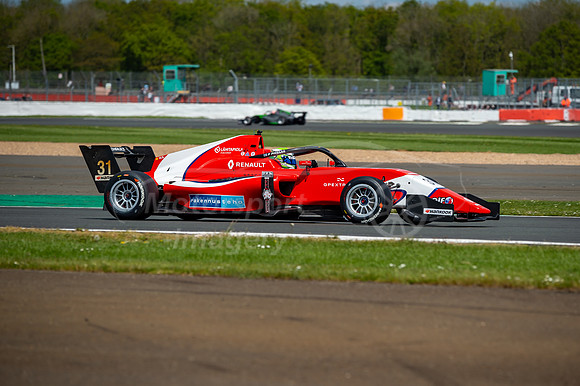 31  Patrik PASMA