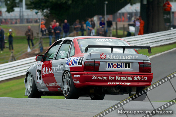 Mark Jones, Vauxhall Cavalier