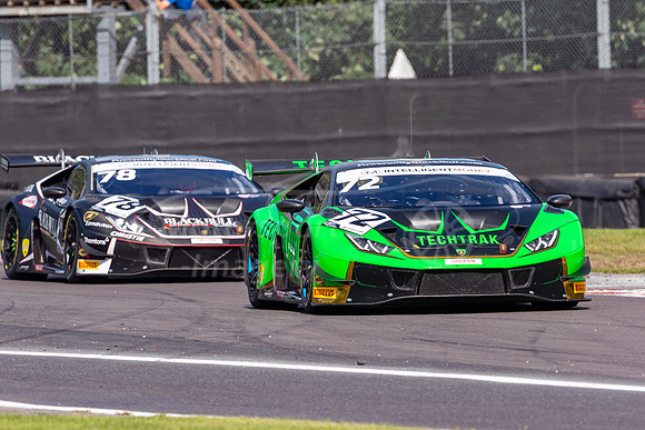 72  Adam Balon / Phil Keen,  Barwell Motorsport Lamborghini Huracan GT3