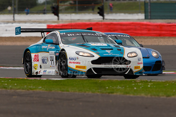 44  Ahmad Al Harthy / Daniel Lloyd / Jonny Adam