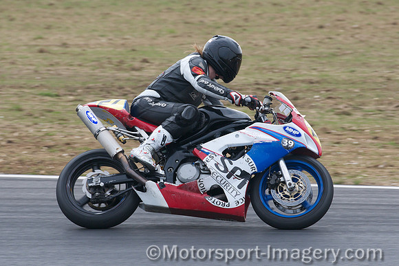 Gabrielle Burne, Suzuki 650