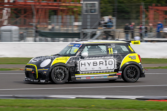 2022 Quaife Mini Challenge Champion, Sam Weller