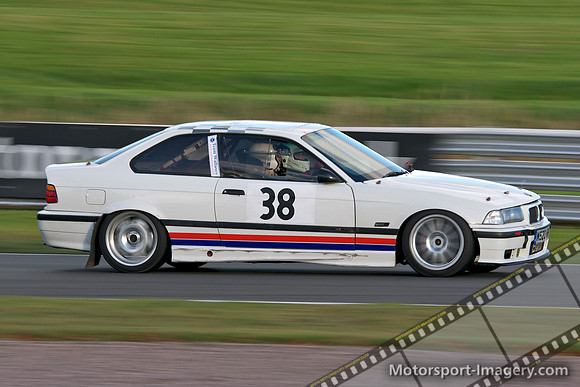 Andy Davies, Carl Bennett, BMW M3