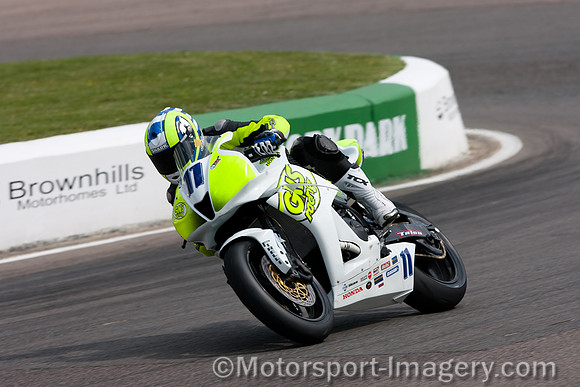 Sean Lowes