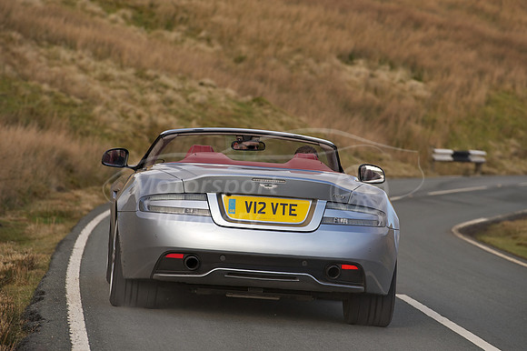 Aston Martin DB9