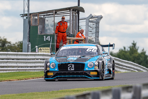 66  Nick Jones / Scott Malvern,  Team Parker Racing Bentley Continental GT3