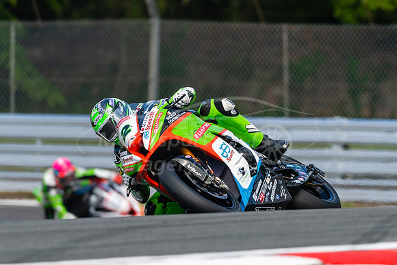 2 Glenn Irwin Kawasaki,