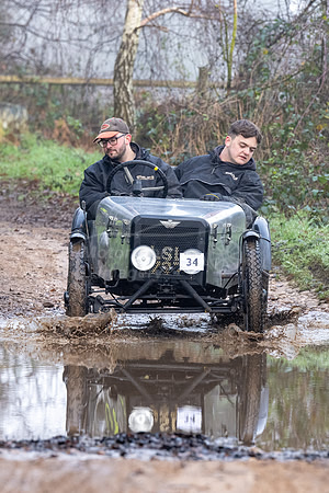34 Oliver Chilton/Archie Cadman-Jones