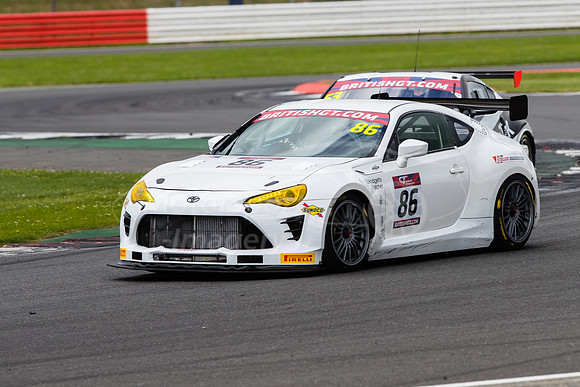 Stefan Hodgetts / James Fletcher