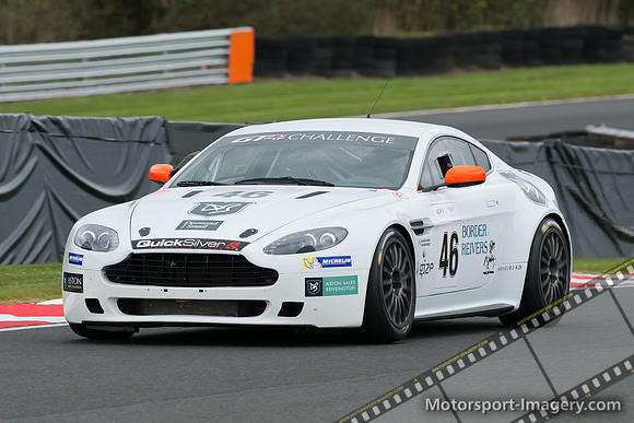 Aston Martin V8 Vantage GT4, Smail, Meins