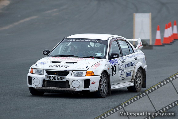 Andy Davison, Paula Swinscoe, Mitsubishi EVO5