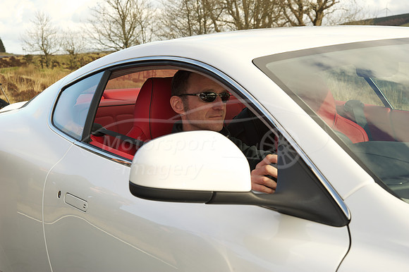 Aston Martin DB9
