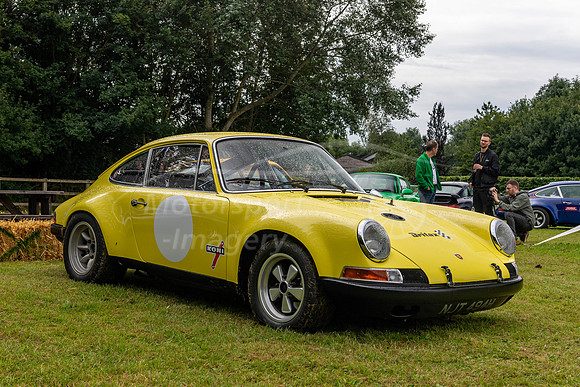 Porsche 911 , NJT494H