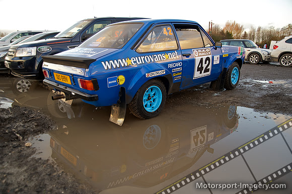 Bob Adamson, Dick Wardle, Escort RS1800