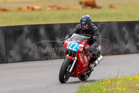122 Nigel Race