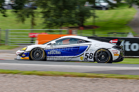 58  Jordan Collard / Patrick Matthiesen, HHC Motorsport McLaren 570S GT4