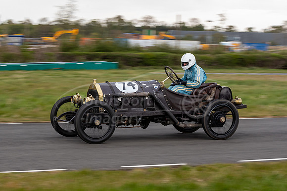 74  Andrew HOWE-DAVIES,  SCAT RACER