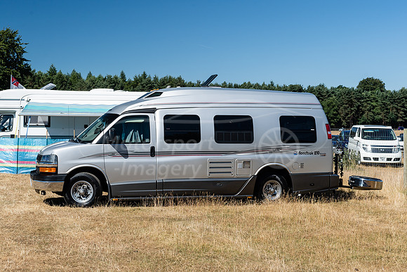 Road Trek 210