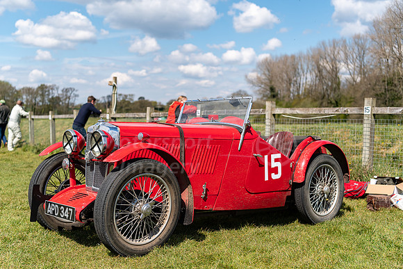 Jack STOPS,  MG J2,