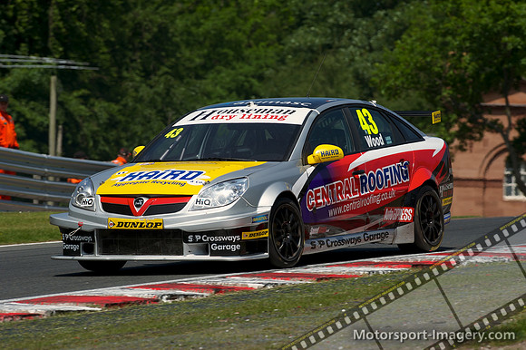Lee Wood, Vauxhall Vectra