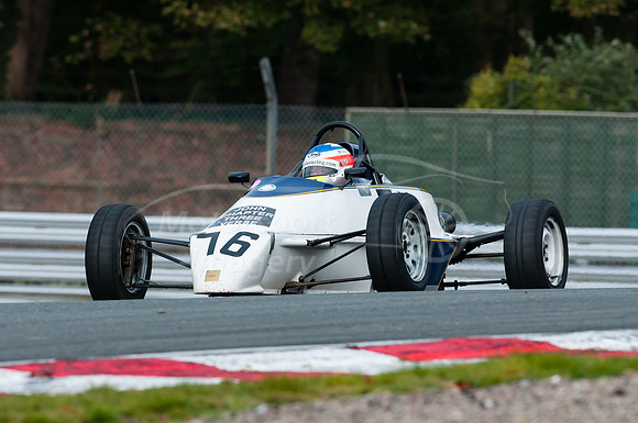 Chris Chisnall, Van Diemen LA10