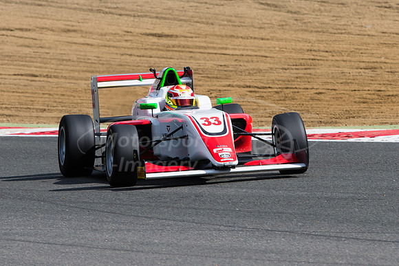 33  Manuel Maldonado