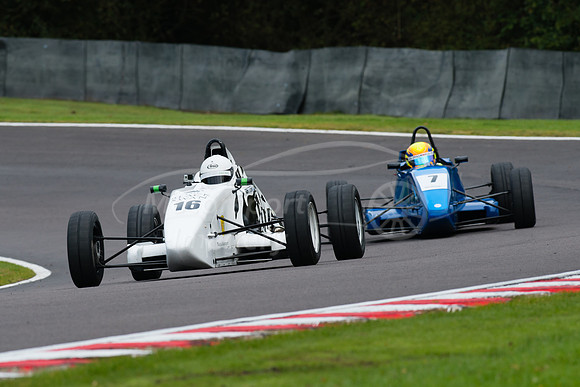Chris Chisnall, Van Diemen LA10